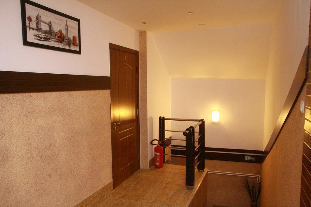 Casa Agnes Vendeghaz Hotel Fantanele  Exterior photo
